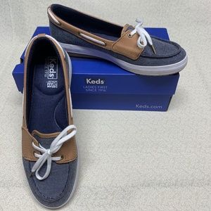 NIB Never Worn Keds Ladies Slide On Boat Shoe Size 6.5 Medium Blue